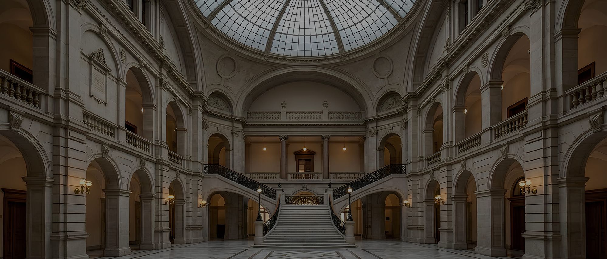 Ein Gebäude von Innen